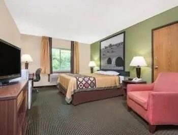 Motel Super 8 By Wyndham 2*