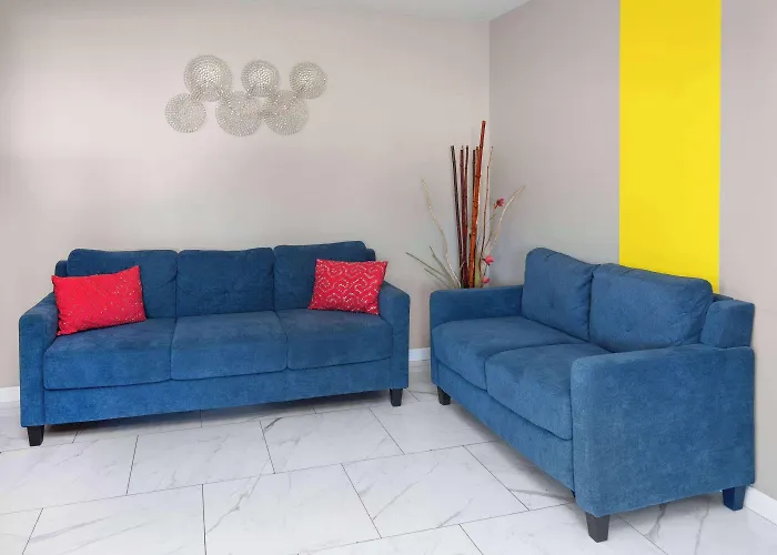 Super 8 By Wyndham 2* Olney